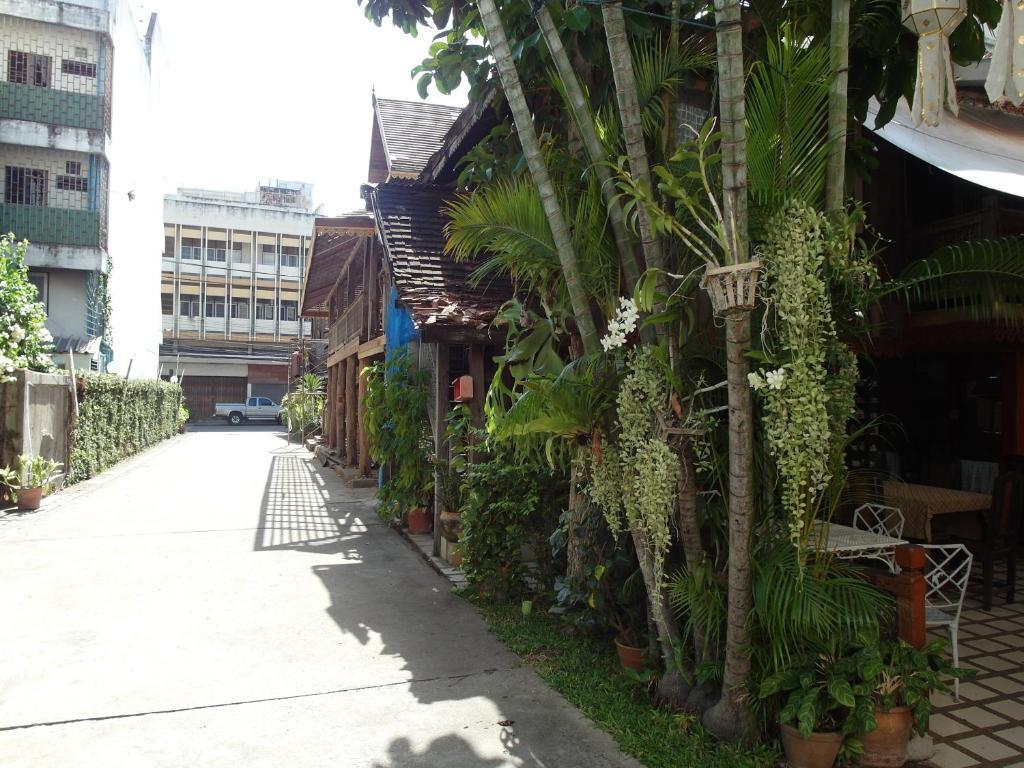 Tawan Court Hotel Chiang Mai Luaran gambar