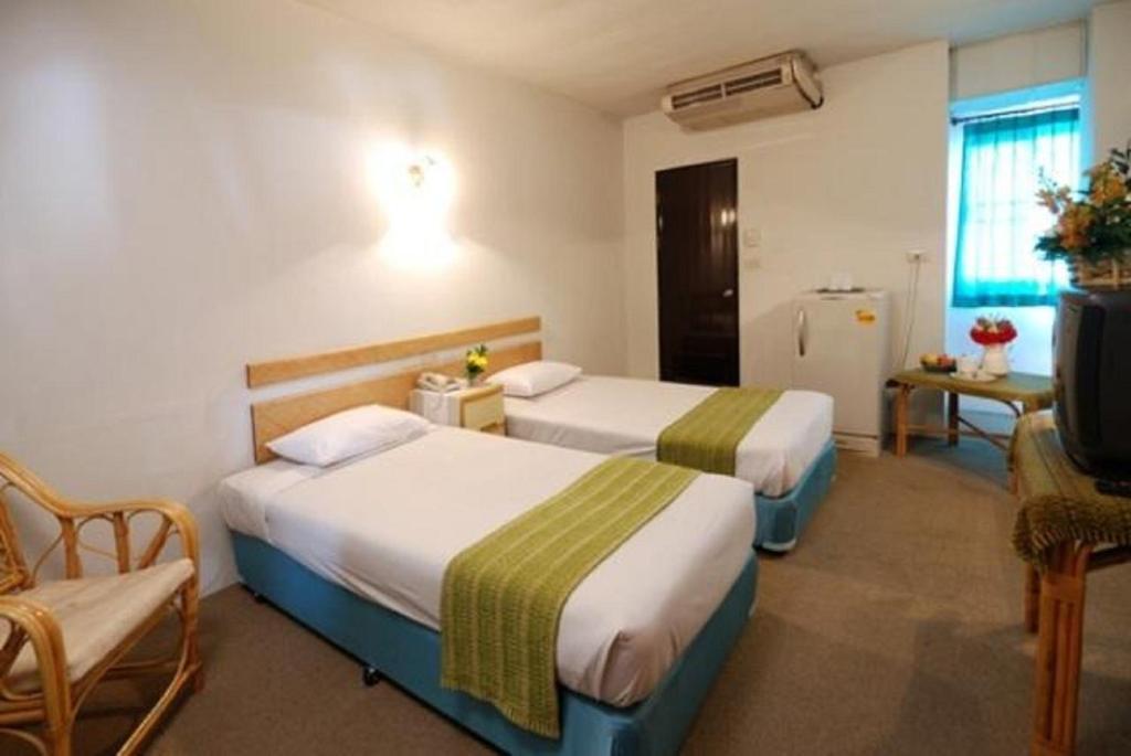 Tawan Court Hotel Chiang Mai Bilik gambar