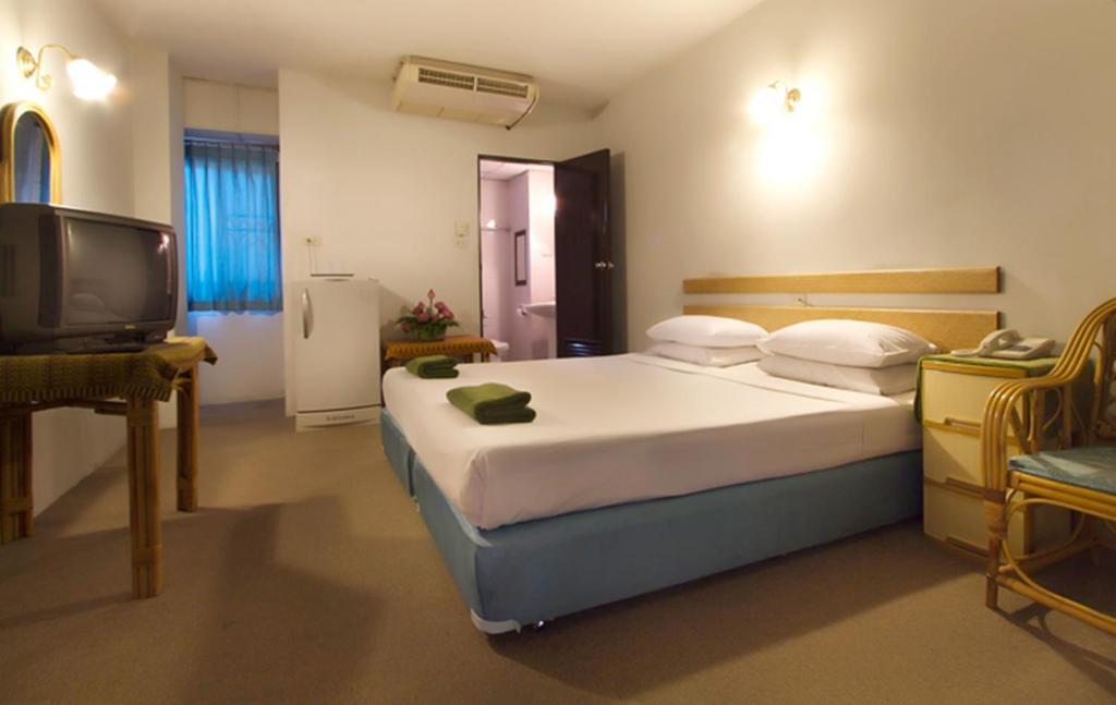 Tawan Court Hotel Chiang Mai Bilik gambar